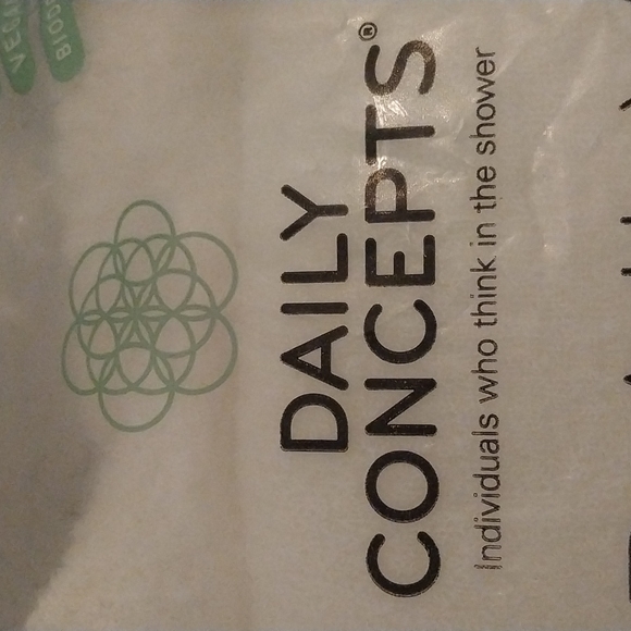 Gave to Charity. These were gorgeous!! - Picture 8 of 15